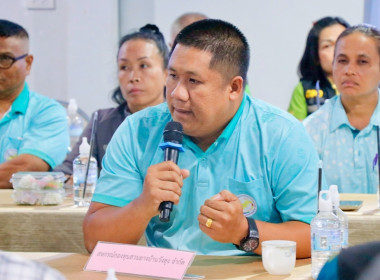 การประชุมการสร้างการรับรู้และวิธีการแก้ไขปัญหาเชิงบูรณาการแบบมีส่วนร่วมในการติดตามสถานการณ์การผลิตสินค้าเกษตรและติดตามงานตามนโยบายกระทรวงเกษตรและสหกรณ์ โดยสหกรณ์การเกษตรพรหมคีรีจำกัด ได้บรรยายสรุปผลการดำเนินงานของสหกรณ์และการเชื่อมโยงเครื่อข่ายธุรกิจระหว ... พารามิเตอร์รูปภาพ 37